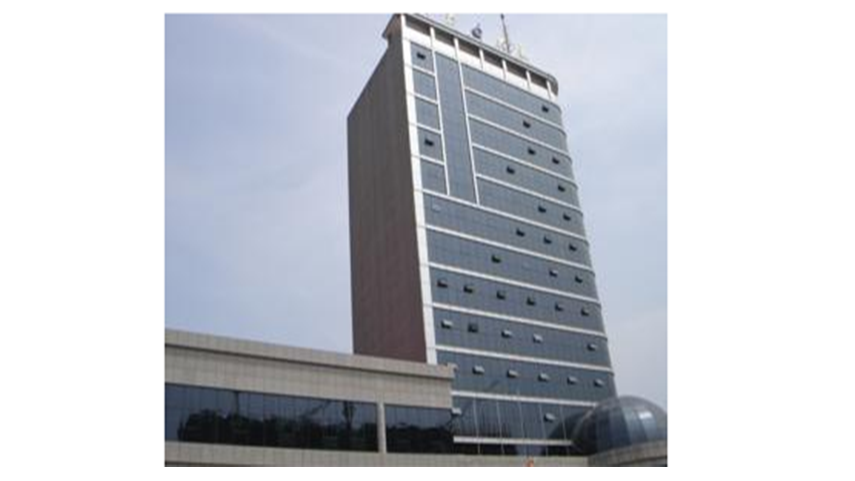 江蘇省建工使用薩都奇特級(jí)防火卷簾門、電動(dòng)擋煙垂壁